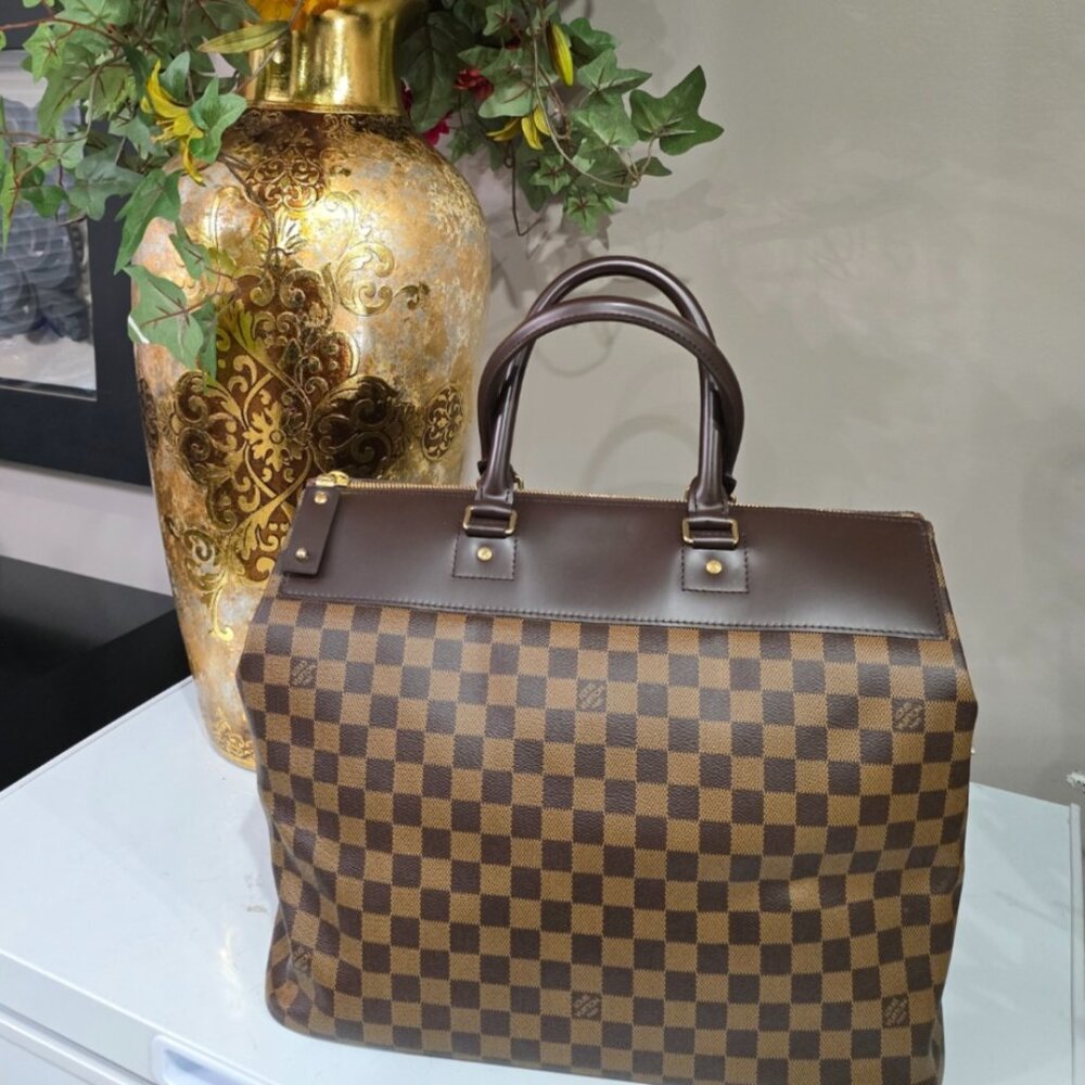 EUC Authentic Louis Vuitton Damier Ebene Greenwich Travel Bag